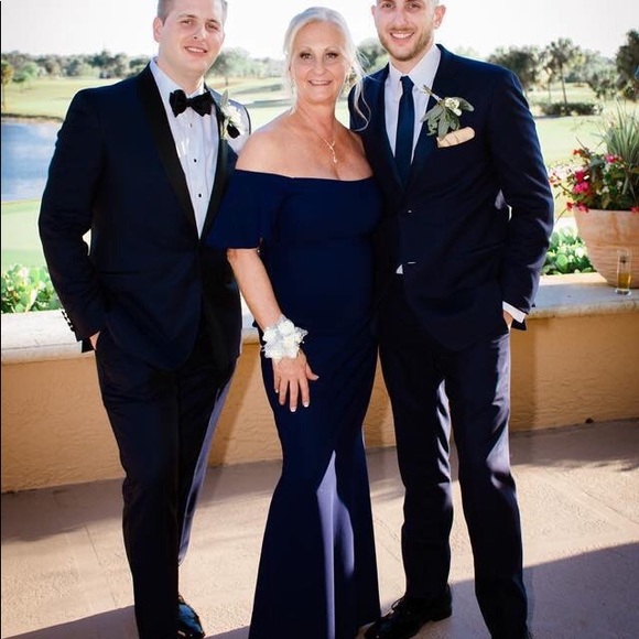 Chiara Boni navy blue designer gown - Picture 3 of 3